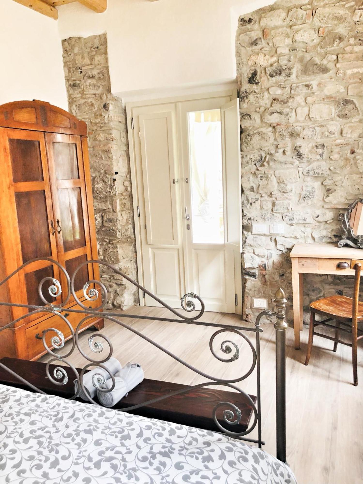 Casa Barteei Bed & Breakfast Monte Isola Eksteriør bilde