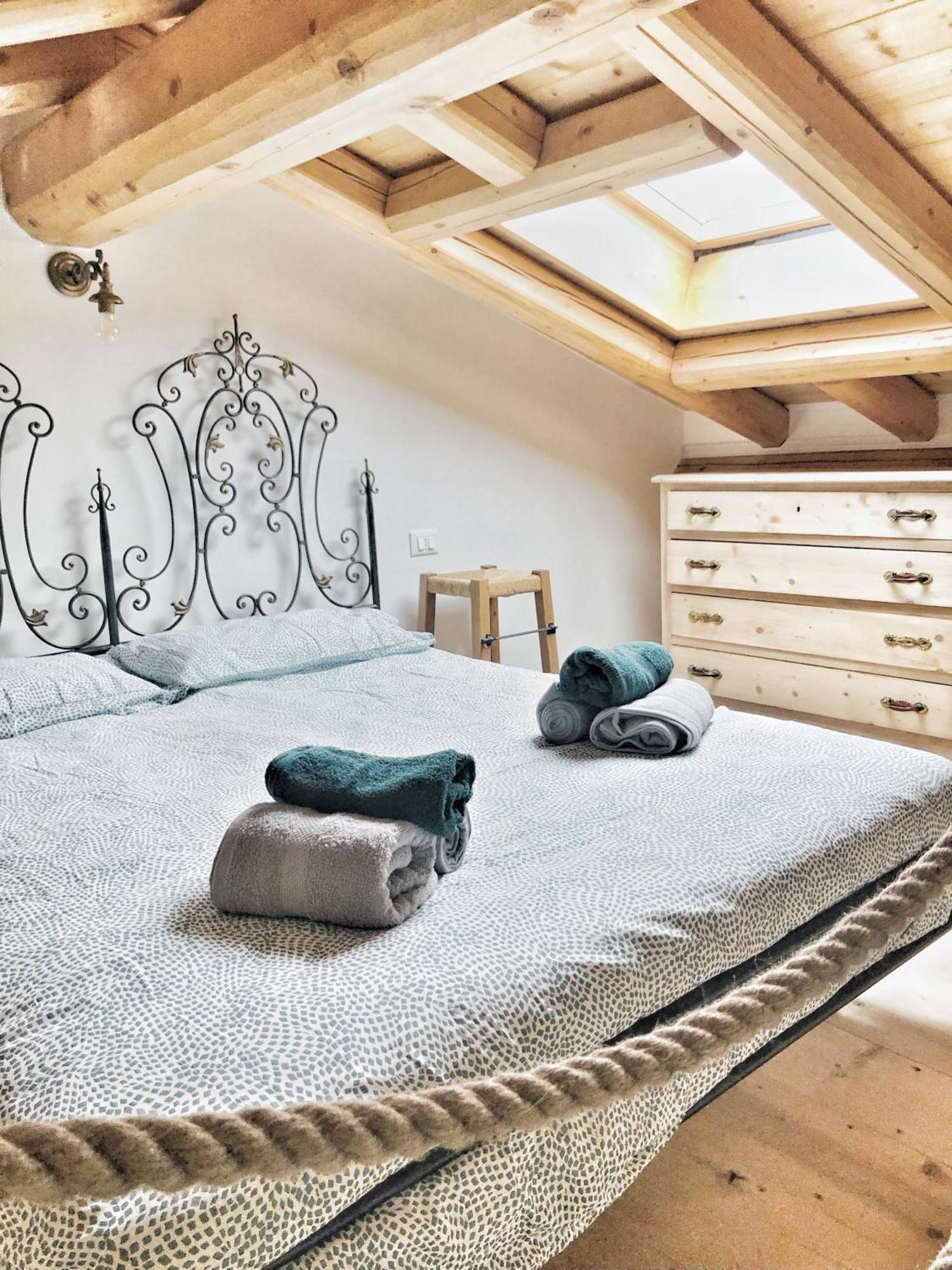 Casa Barteei Bed & Breakfast Monte Isola Eksteriør bilde